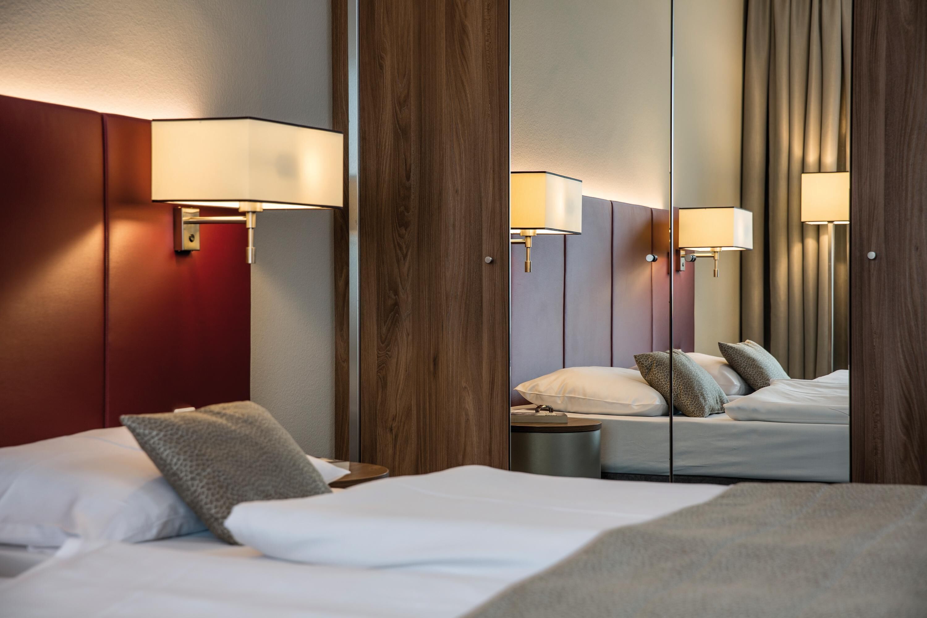 hypo-allergenic bedding, minibar, in-room safe, desk