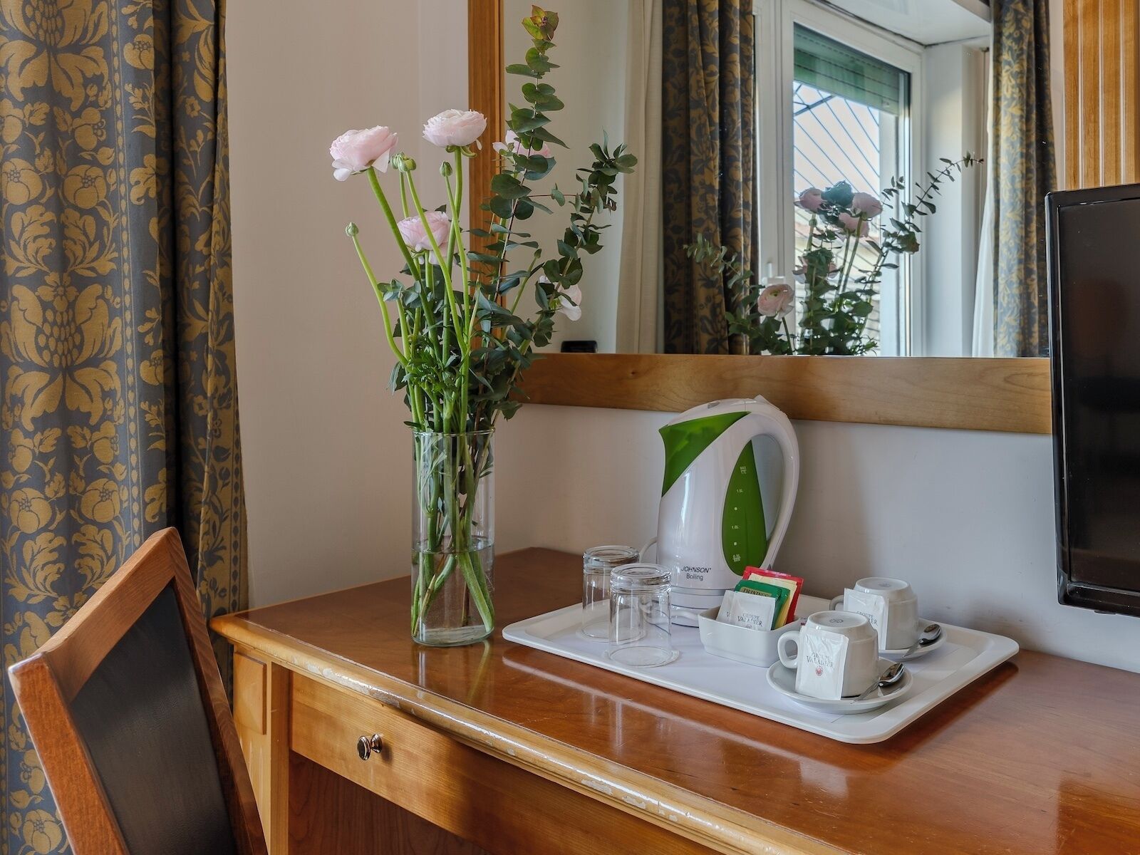 Photo - Hotel Diplomatic