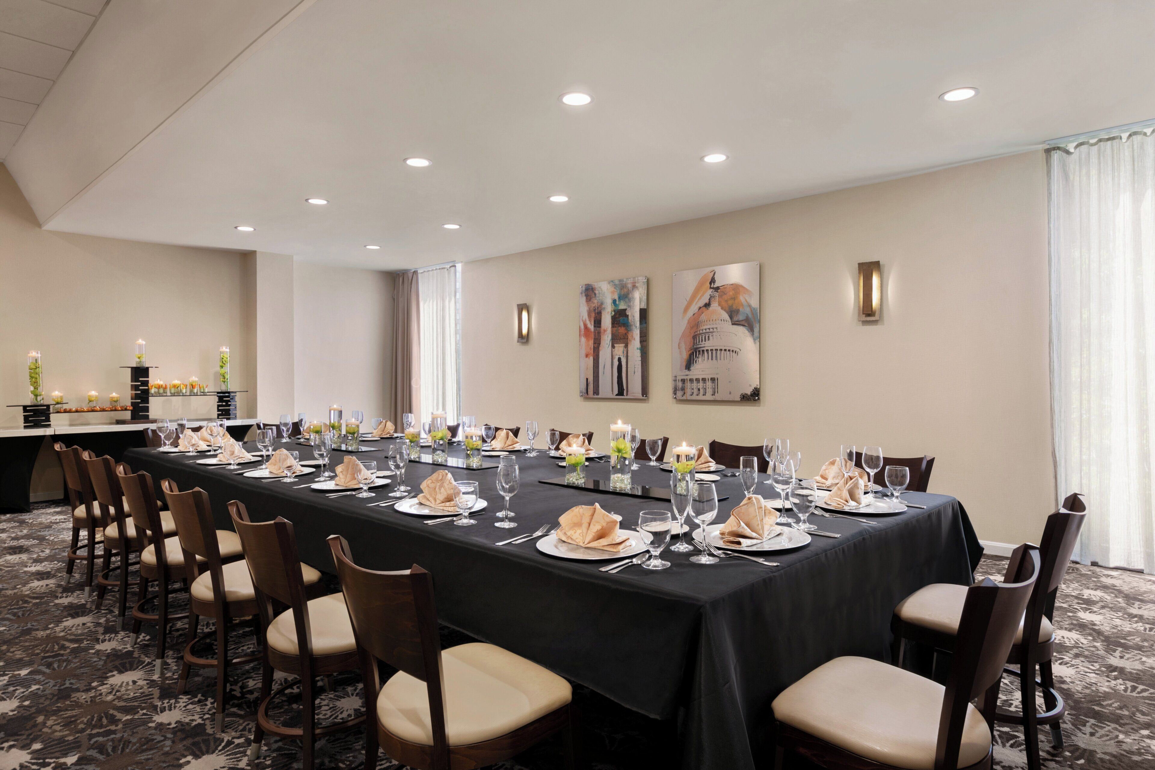 Photo - Crowne Plaza Crystal City-Washington, D.C. by IHG