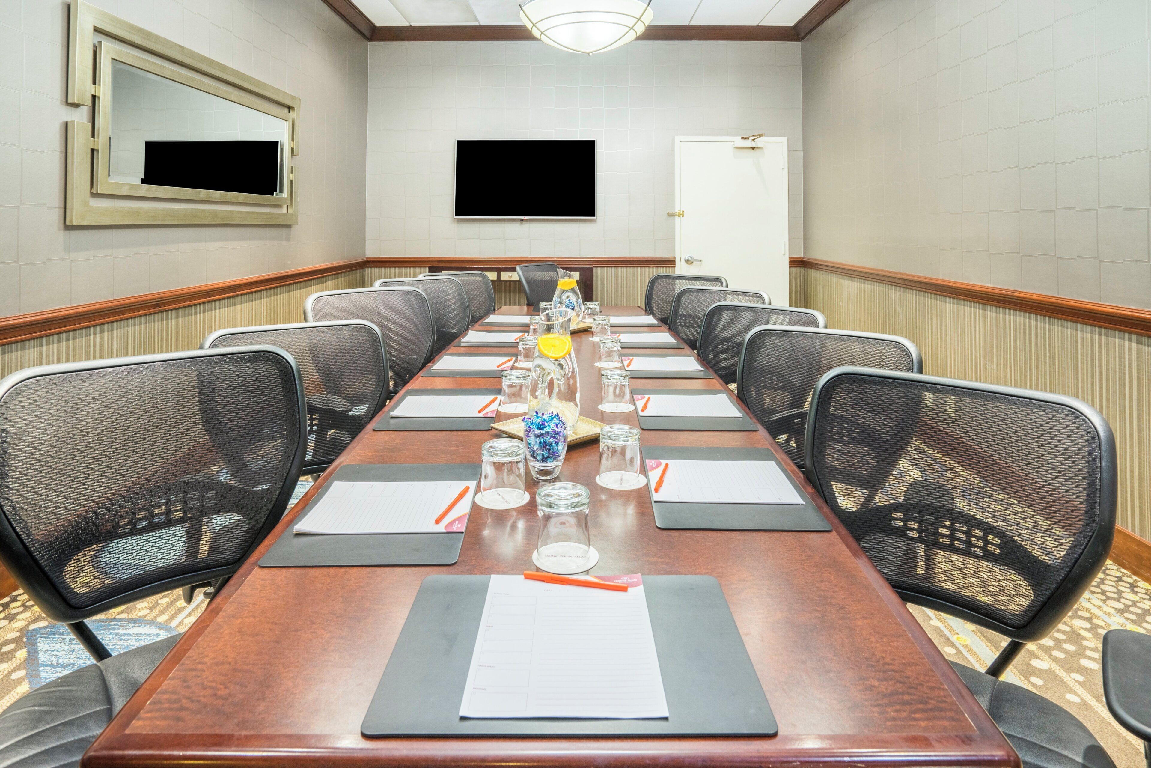 Photo - Crowne Plaza Crystal City-Washington, D.C. by IHG