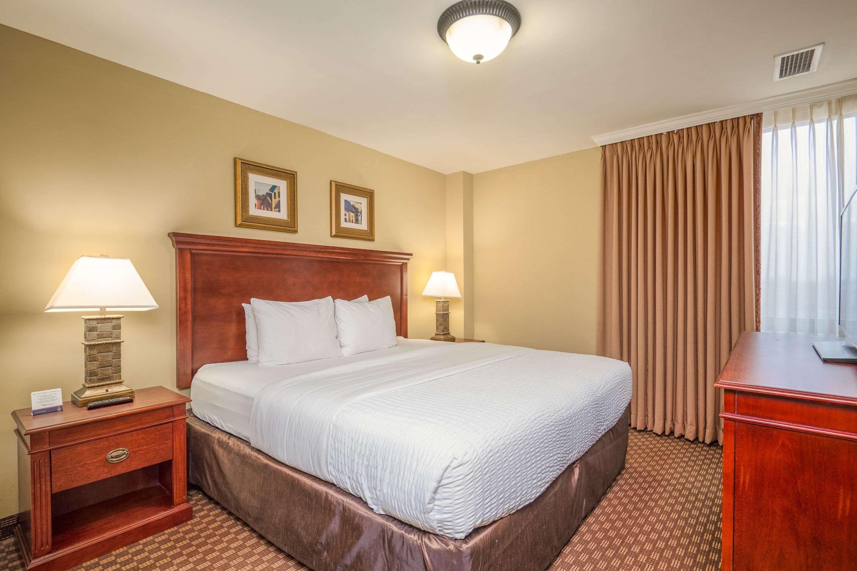 In-room safe, desk, laptop workspace, iron/ironing board