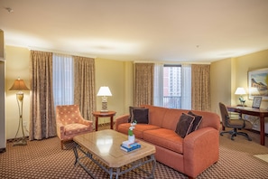 In-room safe, desk, laptop workspace, iron/ironing board - Arlington Court Suites, a Clarion Collection Hotel (Arlington)