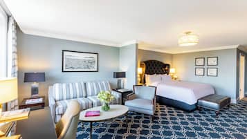 Egyptian cotton sheets, premium bedding, down comforters, in-room safe