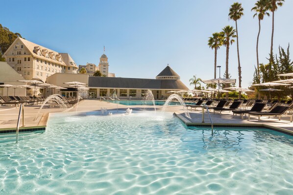 3 outdoor pools, open 6:00 AM to 9:00 PM, pool umbrellas, sun loungers