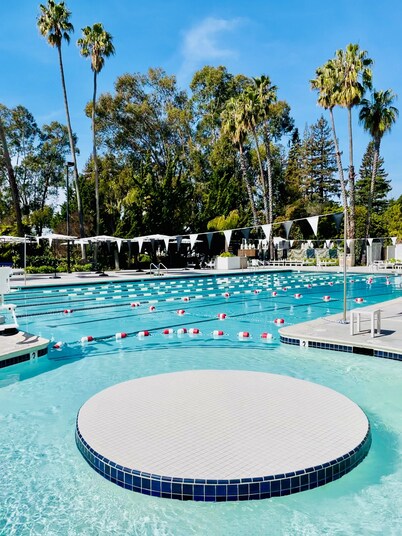 The Claremont Resort & Club