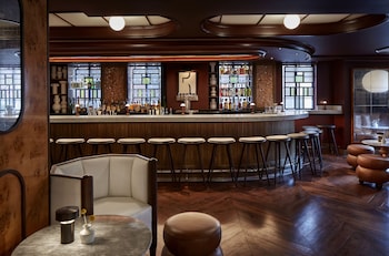 Bar (on property) at Lyle Washington D.C.
