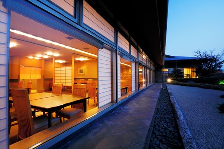 Hotel Okura Kyoto - Image 10