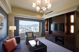 Suite Room, Non Smoking | Premium bedding, down comforters, minibar, in-room safe
