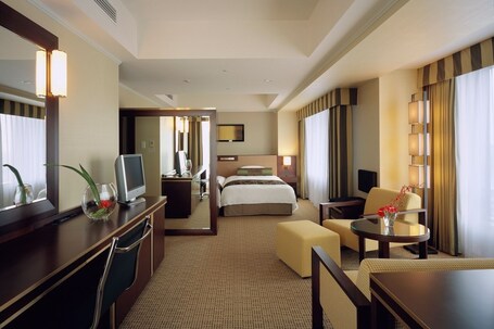 Hotel Okura Kyoto - Image 1