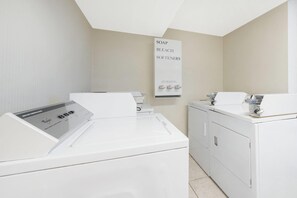 Laundry room - Days Inn by Wyndham Amarillo East (Amarillo)