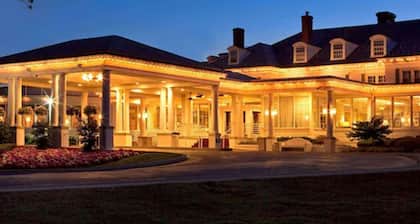 Seaview, A Dolce Hotel