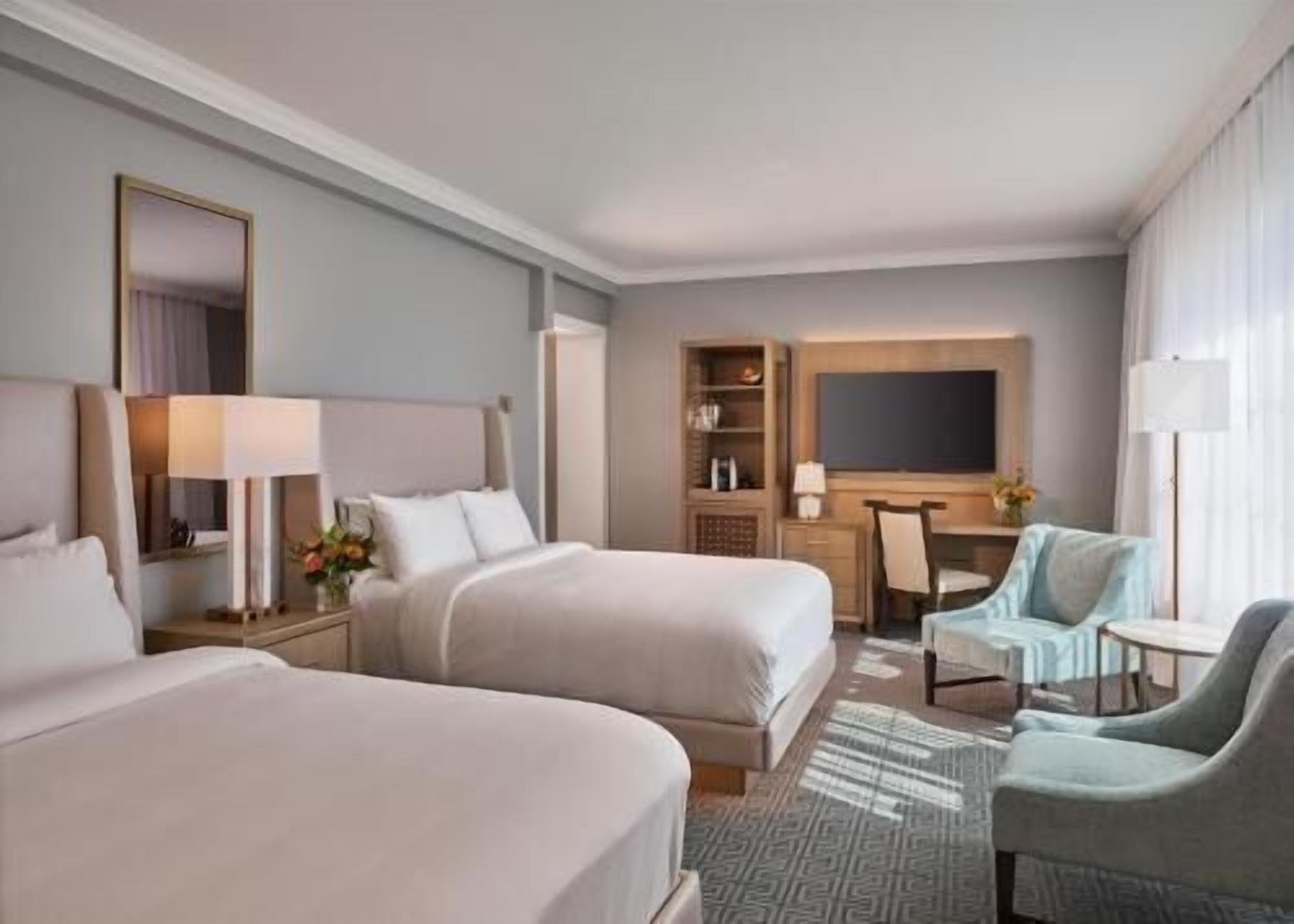 Luxe beddengoed, een kluis op de kamer, individueel gedecoreerd