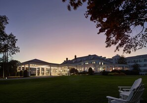 Exterior - Seaview Hotel (Absecon)