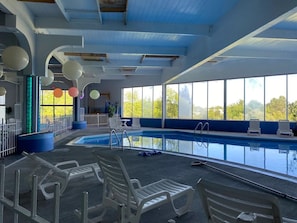Indoor pool - Twin City Inn & Suites Benton Harbor - St. Joseph (Benton Harbor)