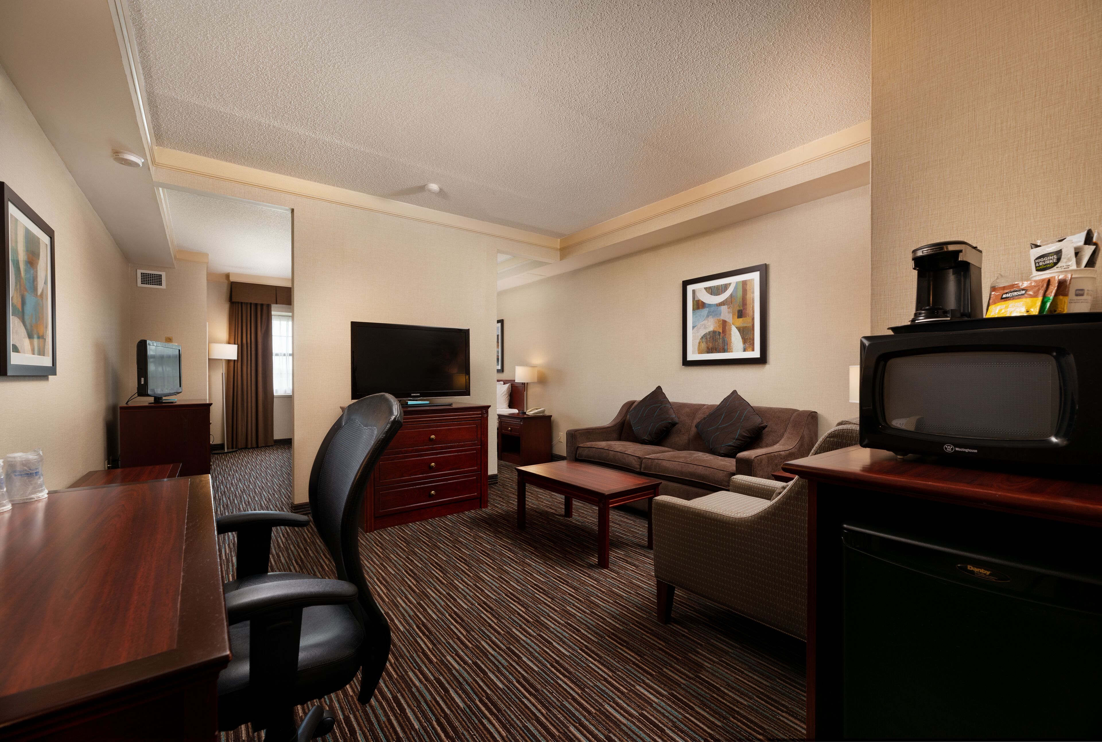 Standard Room, 1 King Bed, Non Smoking, Refrigerator & Microwave (with Sofabed) | 1 bedroom, premium bedding, pillow-top beds, individually decorated