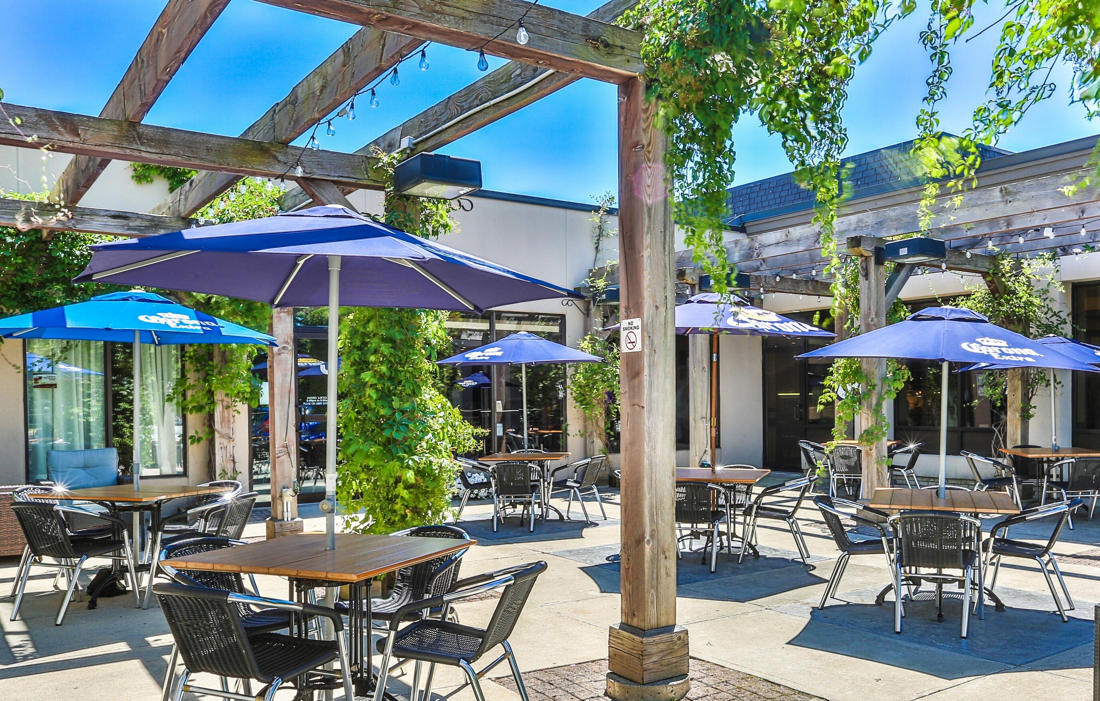 Breakfast, lunch served; local and international cuisine, garden views 