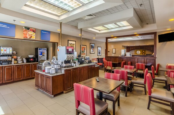 Desayuno buffet incluido todos los días