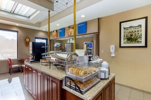 Free daily buffet breakfast 