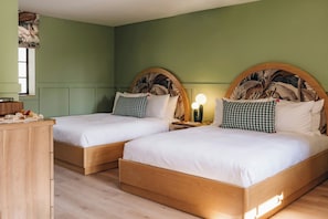 Room - Wayfinder Waikiki (Honolulu)