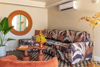 Suite, 1 Bedroom (Penthouse) | In-room safe, blackout drapes, iron/ironing board, cribs/infant beds at Wayfinder Waikiki