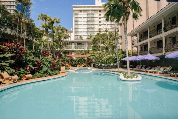 Outdoor pool, open 8:00 AM to 10:00 PM, sun loungers