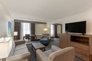 1 bedroom, premium bedding, in-room safe, desk