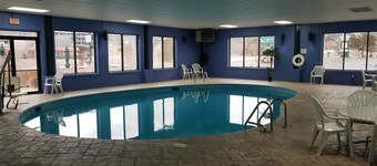 Quality Inn & Suites Lexington near I-64 and I-81