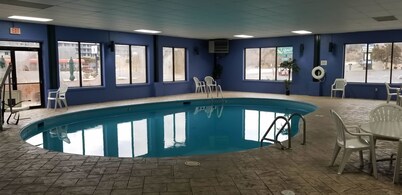 Quality Inn & Suites Lexington near I-64 and I-81