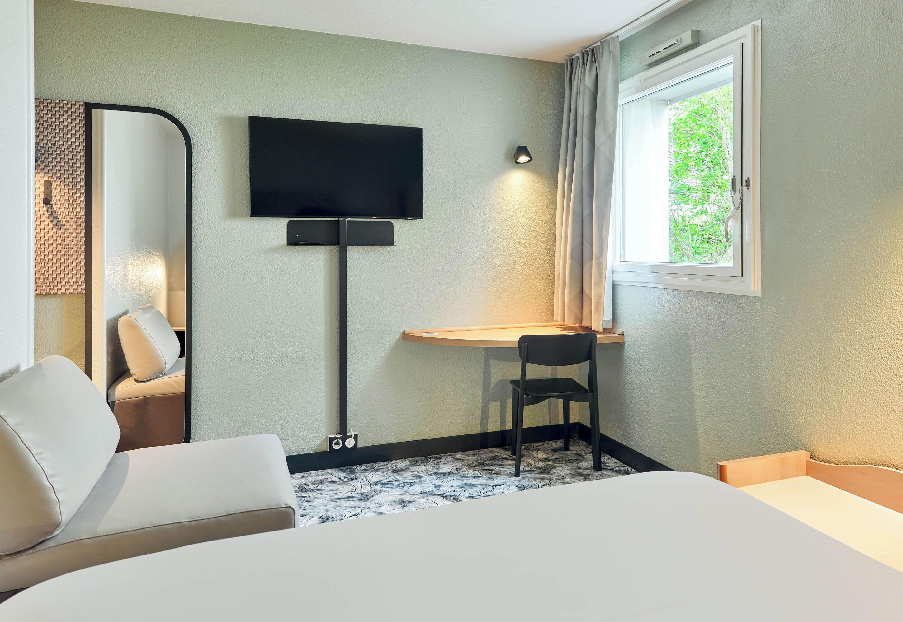 Foto - B&B HOTEL Versailles Le Chesnay