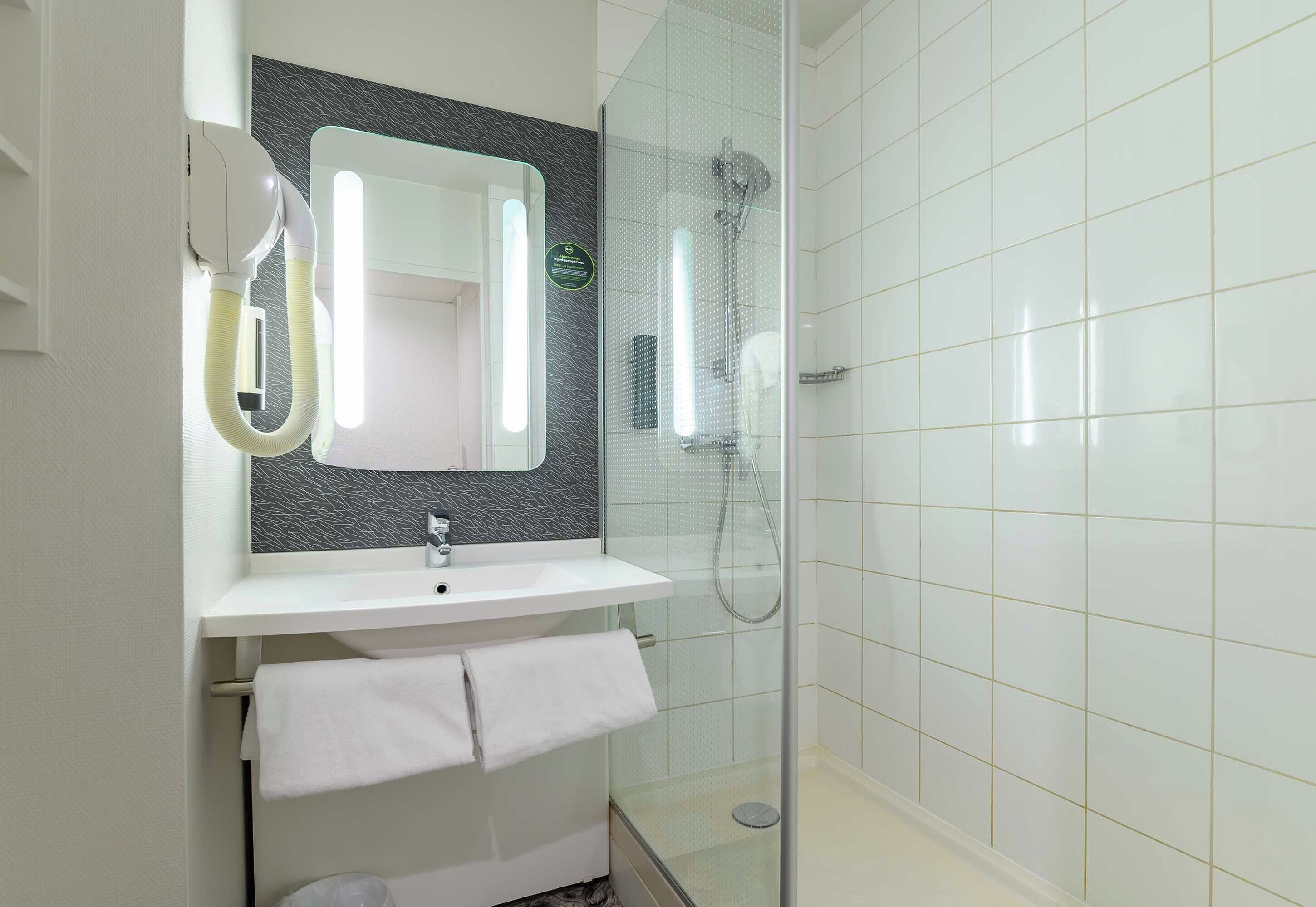 Foto - B&B HOTEL Versailles Le Chesnay
