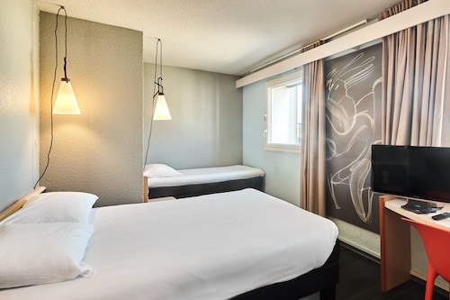 B&B HOTEL Versailles Le Chesnay