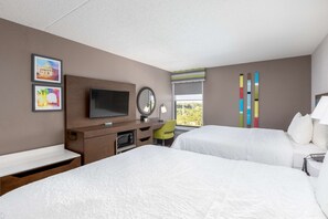 Pillow-top beds, in-room safe, blackout curtains, soundproofing - Hampton Inn Columbus/Dublin (Dublin)