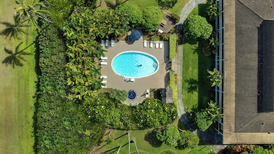 Plantation Hale Suites