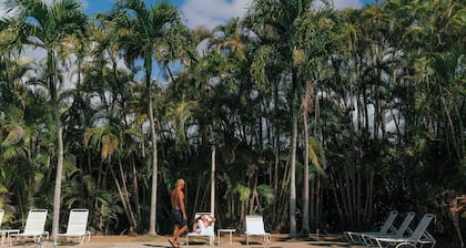 Plantation Hale Suites