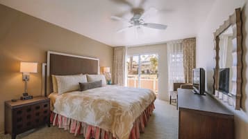 Zimmersafe, Schreibtisch, laptopgeeigneter Arbeitsplatz