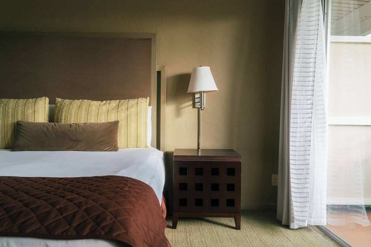 In-room safe, desk, laptop workspace, blackout curtains