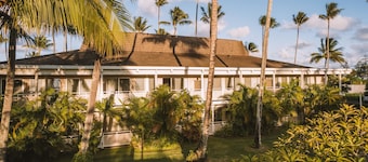Plantation Hale Suites