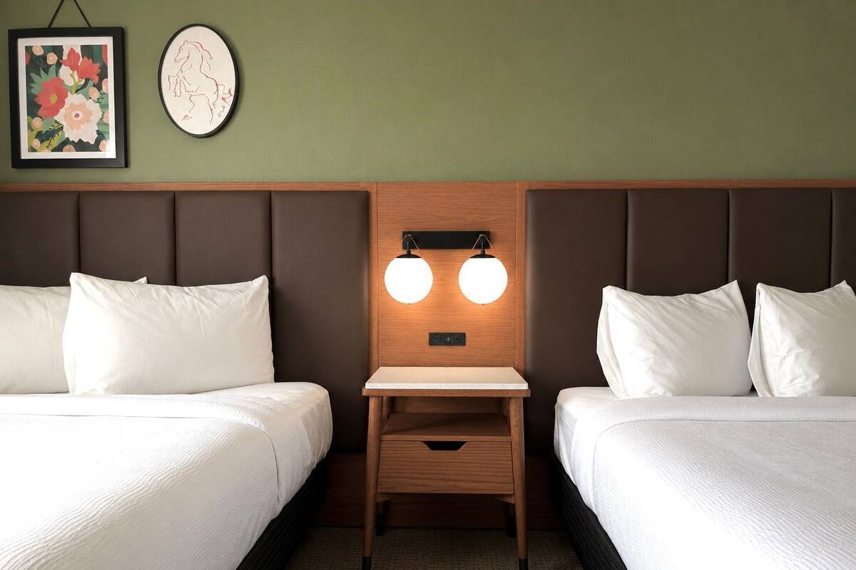 Minibar, in-room safe, desk, laptop workspace