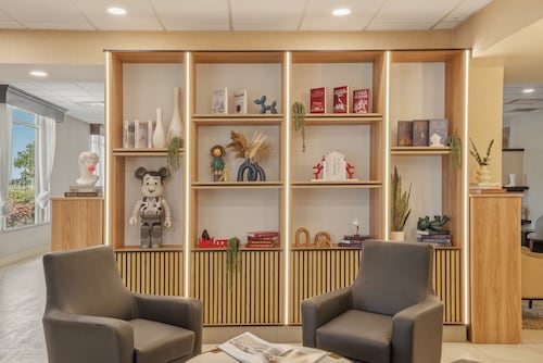 Kozy Hotel Dallas DFW Airport Area West