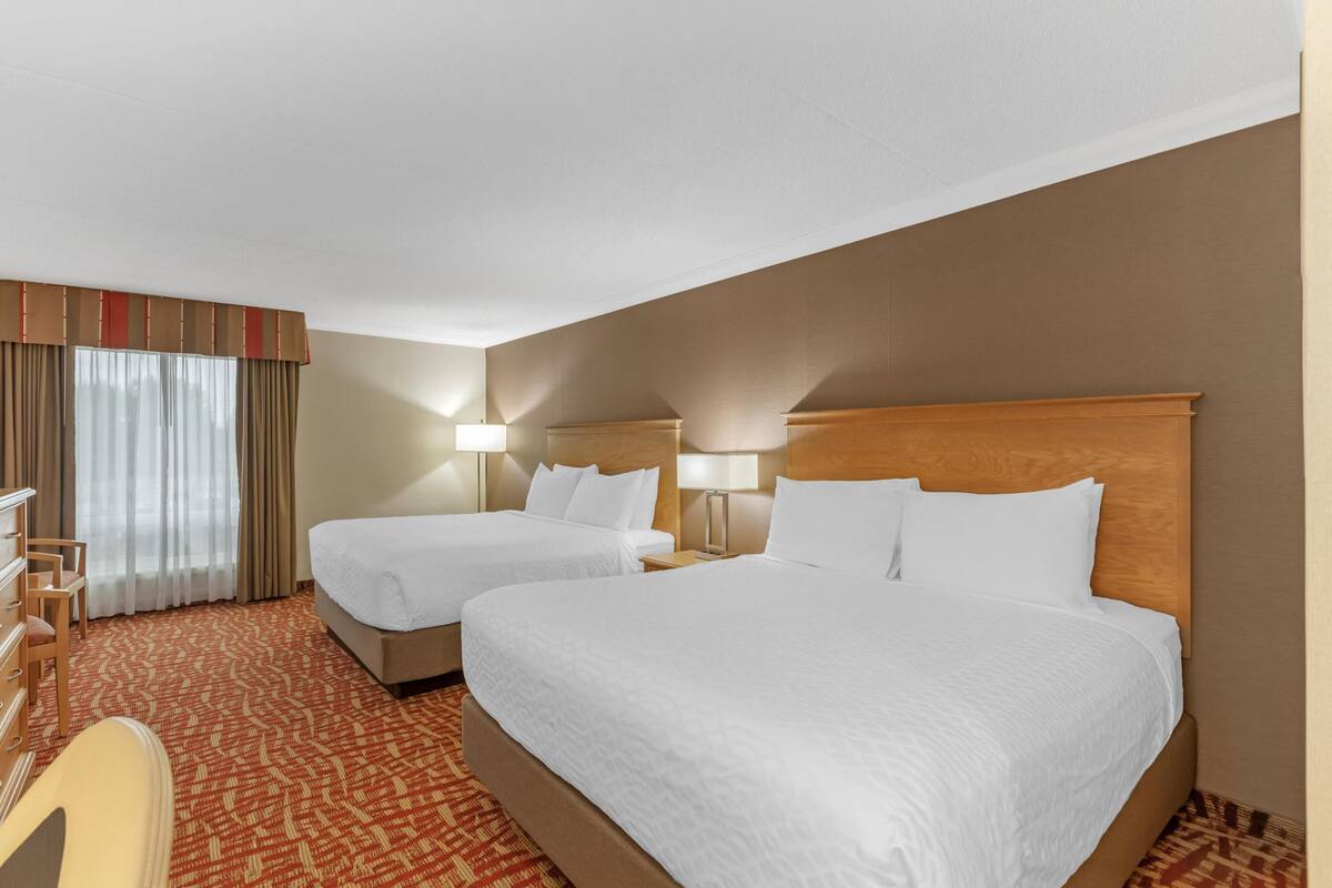 Standard Room, 2 Queen Beds, Non Smoking