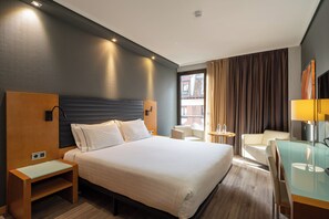 Quarto casal ou duplo | 1 quarto, frigobar, cofres nos quartos, escrivaninha