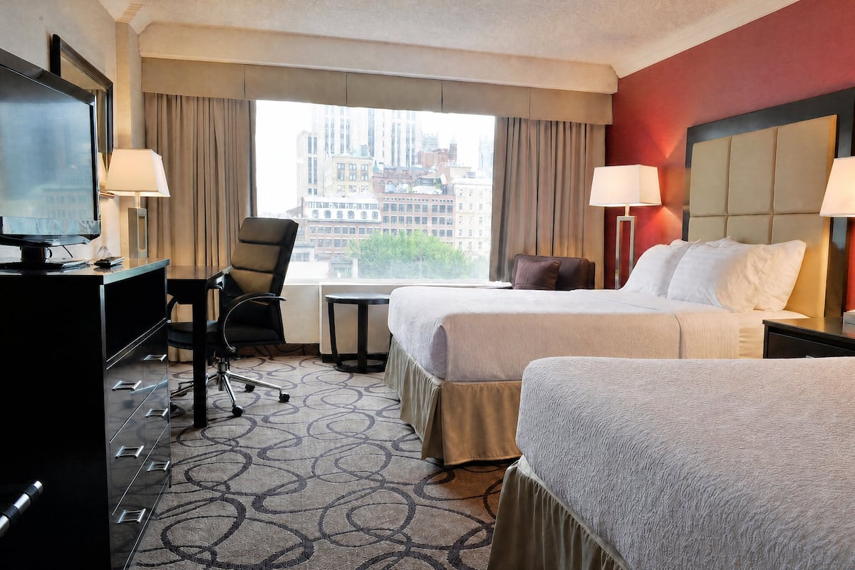 Standard Room, 2 Queen Beds (High Floor)