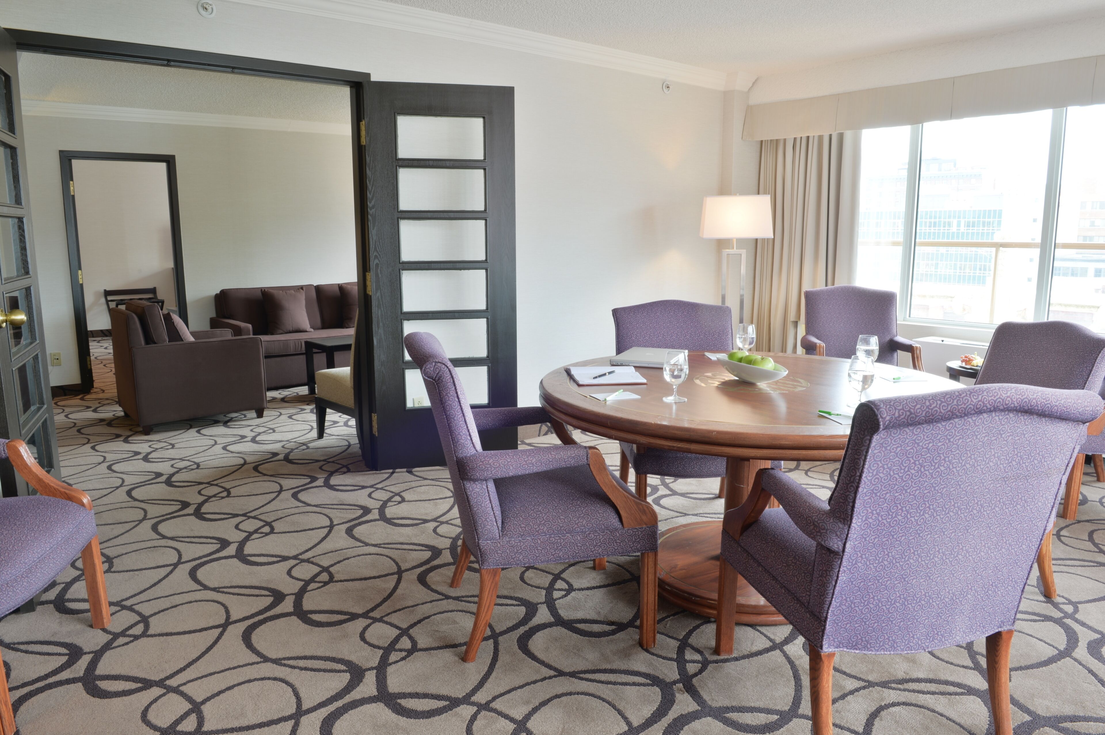 Photo - Holiday Inn Montréal Centre-Ville Downtown by IHG