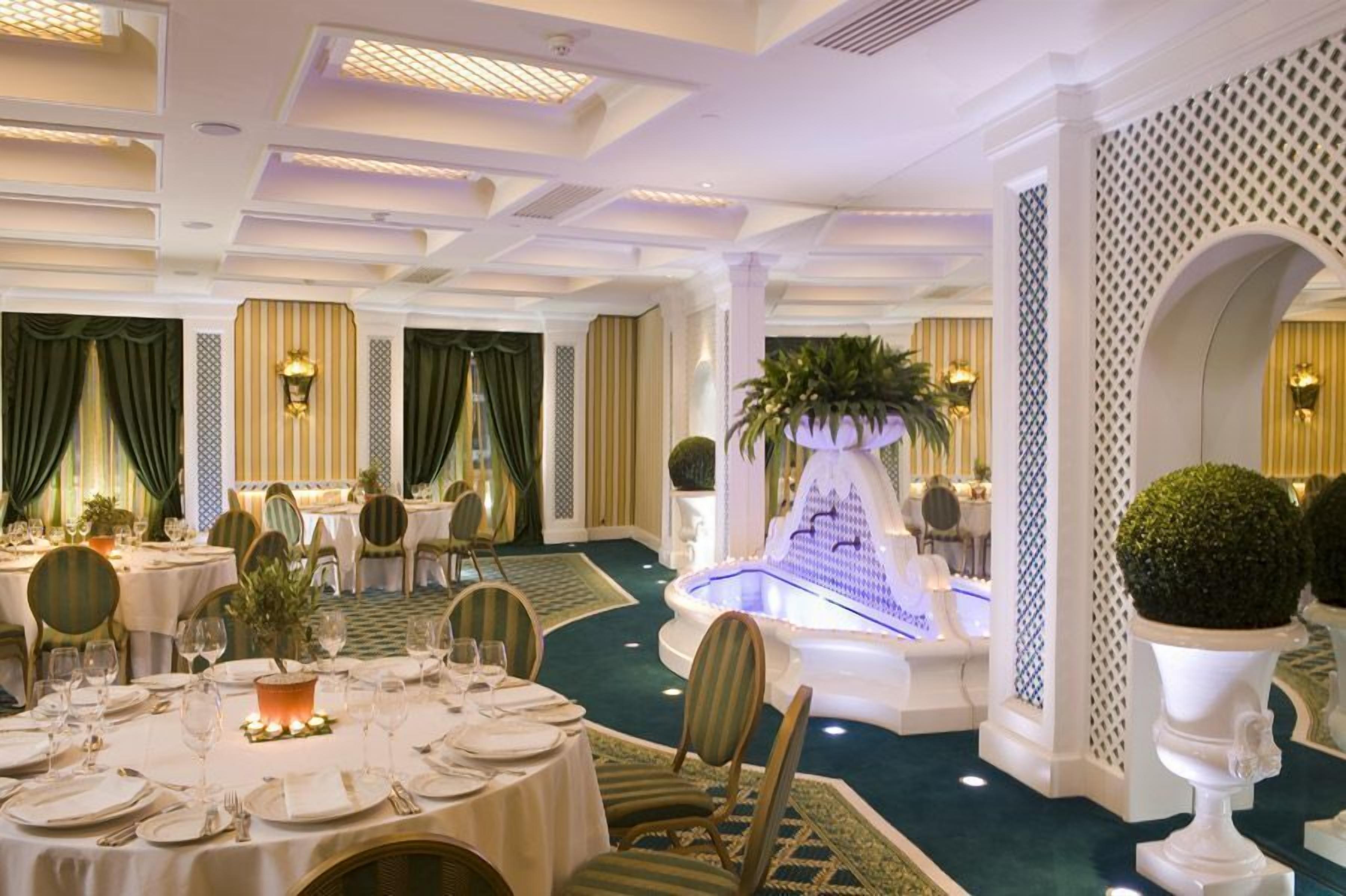 ロイヤル オリンピック ホテル Expedia提供写真