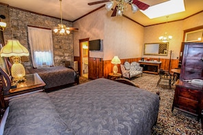 Deluxe Historic, 2 Queen Beds (2nd Floor) | Desk, free WiFi, bed sheets