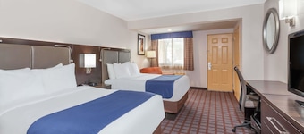 Days Inn by Wyndham Woodbury Long Island