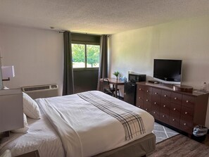 In-room safe, desk, blackout drapes, free WiFi