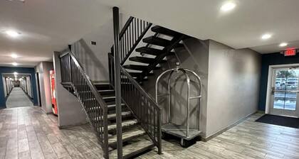 Super 8 by Wyndham Mesa Downtown Near Convention Center