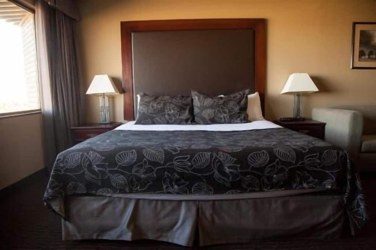 Hochwertige Bettwaren, Pillowtop-Betten, Zimmersafe