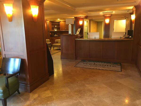 Concierge desk